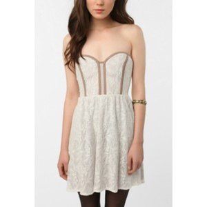 UO Pins and Needles White Lace Strapless Dress